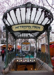 Edicola di ingresso della stazione Abbesses. Foto: Vacanze Parigine