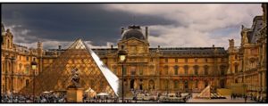 La Pyramide du Louvre