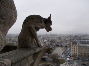Gargoyle “affamato”. Foto: VacanzeParigine.it