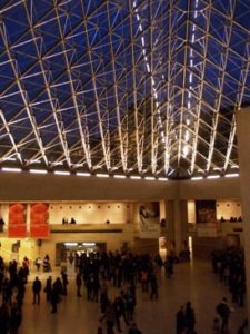 Gli ingressi del Louvre