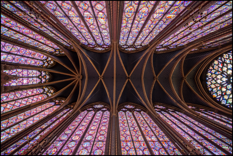 Sainte Chapelle: vetrate e copertura